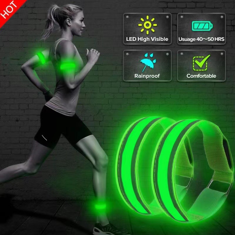 Running Gear Essentials - Fasce Riflettenti Impermeabili con LED, Cintura