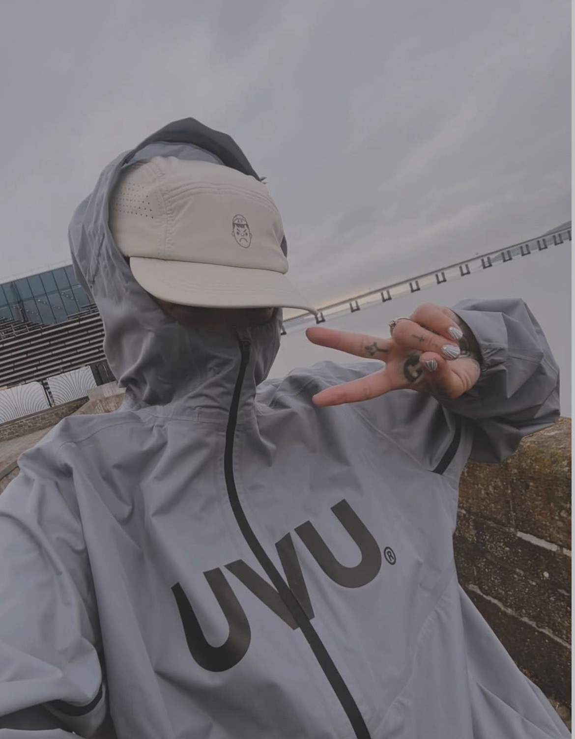 Running Gear Rain - Giacca Antipioggia Unisex UVU Ultraleggera Impermeabile